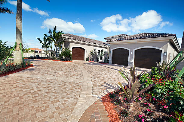 Professional Driveway Pavers in Mcleansboro, IL