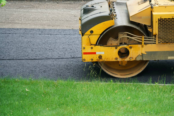 Best Affordable Driveway Pavers  in Mcleansboro, IL